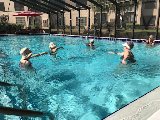 indoor swimming is one of the best indoor activities for seniors